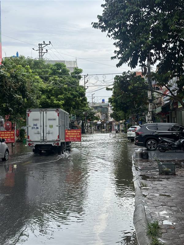 Tuyên truyền phòng chống ngập úng tại khu vực Kẻ Sặt ngày 27/8/2025