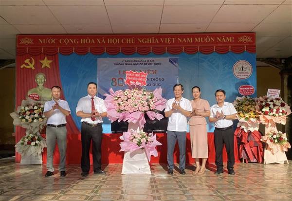 Rộn ràng Lễ khai giảng năm học mới 2025 - 2026 tại các trường học trên địa bàn xã

