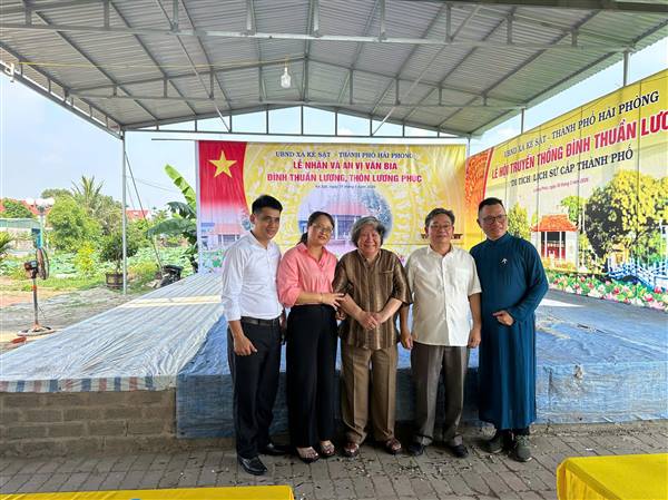 Lễ Nhận và an vị Văn bia đình Thuần lương Thôn Lương Phúc