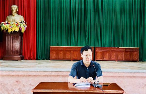 UBND XÃ KHÚC THỪA DỤ TRIỂN KHAI CẤP QUÀ CHO NGƯỜI DÂN MỪNG QUỐC KHÁNH 2/9