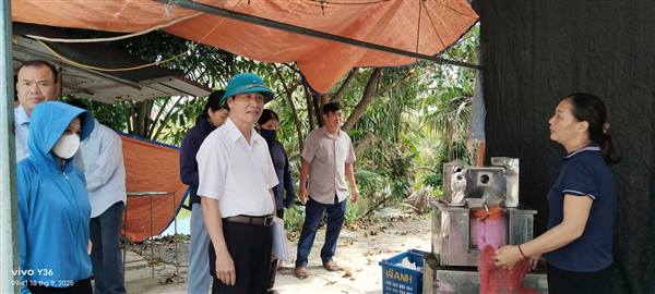 TUYÊN TRUYỀN, VẬN ĐỘNG THÁO DỠ, GIẢI TOẢ CÔNG TRÌNH VI PHẠM TRÊN ĐẤT NÔNG NGHIỆP TẠI XỨ ĐỒNG CỬA ĐÌNH NGOÀI, THÔN BỒNG LAI.