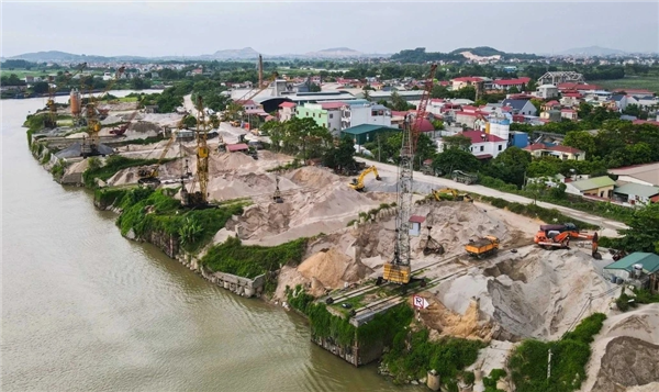 Bổ sung mức xử phạt vi phạm hành chính trong phòng chống thiên tai; thủy lợi; đê điều