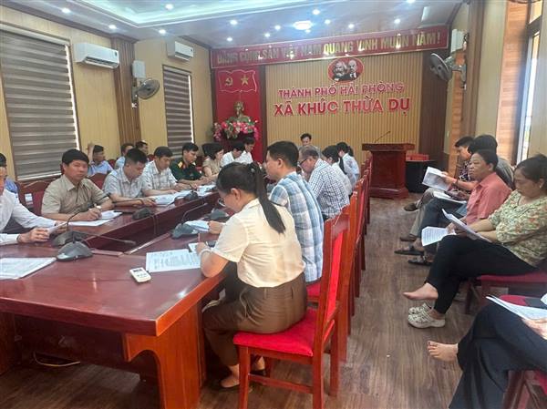 XÃ KHÚC THỪA DỤ TRIỂN KHAI LẤY Ý KIẾN NHÂN DÂN VỀ DỰ THẢO ĐỀ ÁN SẮP XẾP, TỔ CHỨC LẠI CÁC THÔN