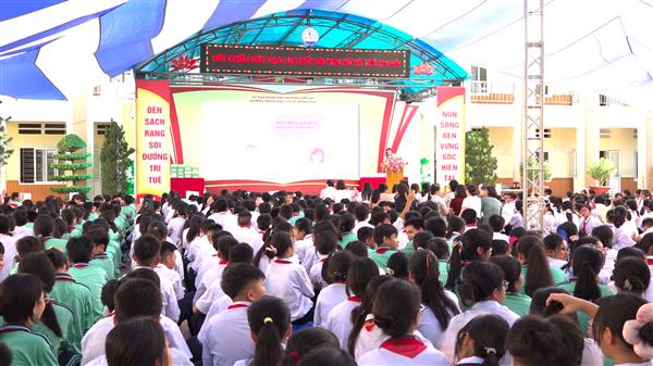Trên 1.000 học sinh trường THCS Đồng Hoà được tuyên truyền về bình đẳng giới và phòng ngừa, ứng phó với bạo lực trên cơ sở giới năm 2025