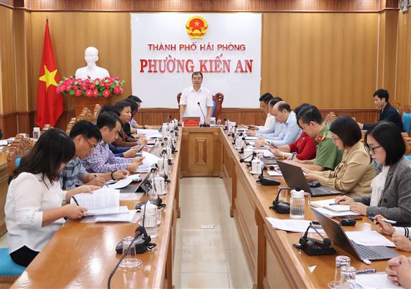 Uỷ ban nhân dân thành phố kiểm tra việc vận hành mô hình chính quyền địa phương 2 cấp tại phường Kiến An  