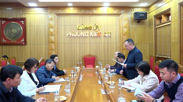 Đảng uỷ phường tổ chức tập huấn kiến thức về xây dựng và áp dụng Hệ thống quản lý chất lượng theo tiêu chuẩn Quốc gia TCVN ISO 9001:2015 năm 2025