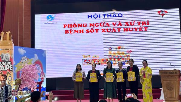 Hội thảo phòng ngừa và xử trí bệnh Sốt xuất huyết

