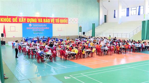 184 vận động viên tham dự giải Cờ vua trong khuôn khổ Đại hội Thể dục Thể thao phường Kiến An lần thứ I năm 2025