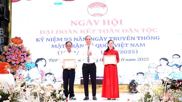 Tổ dân phố Đồng Hòa 4 tổ chức ngày hội Đại đoàn kết toàn dân tộc kỷ niệm 95 năm ngày truyền thống Mặt trận Tổ quốc Việt Nam