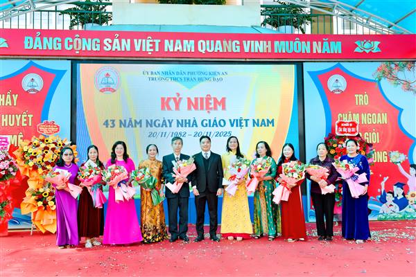 Trường THCS Trần Hưng Đạo tổ chức vòng chung kết Cuộc thi “Tìm kiếm tài năng”, kỷ niệm 43 năm Ngày Nhà giáo Việt Nam 20/11/2025