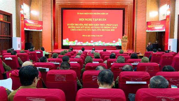 Hội nghị tập huấn tuyên truyền, phổ biến kiến thức pháp luật, hướng dân kỹ năng an toàn về phòng cháy chữa cháy và cứu nạn, cứu hộ năm 2025