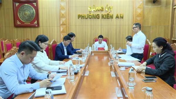 Thường trực HĐND phường tổ chức Hội nghị liên tịch thông qua các nội dung chuẩn bị kỳ họp cuối năm 2025 HĐND phường khóa V, nhiệm kỳ 2021 – 2026