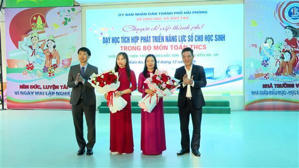 Trường THCS Bắc Sơn tổ chức Chuyên đề cấp thành phố: Dạy học tích hợp phát triển năng lực số cho học sinh THCS trong giảng dạy môn Toán