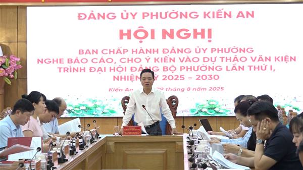 Hội nghị Ban Chấp hành Đảng bộ phường cho ý kiến vào Dự thảo Báo cáo chính trị trình Đại hội Đại biểu Đảng bộ phường lần thứ I, nhiệm kỳ 2025 – 2030