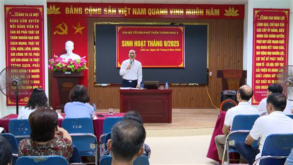 Chi bộ tổ dân phố Trần Thành Ngọ 2 sinh hoạt chi bộ tháng 9/2025