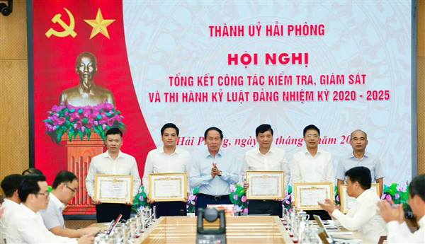 Thành uỷ tổ chức hội nghị tổng kết công tác kiểm tra, giám sát và thi hành kỷ luật đảng nhiệm kỳ 2020 – 2025

