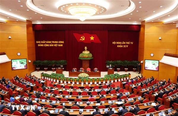 Đổi mới phương thức lãnh đạo, tạo động lực phát triển(*)