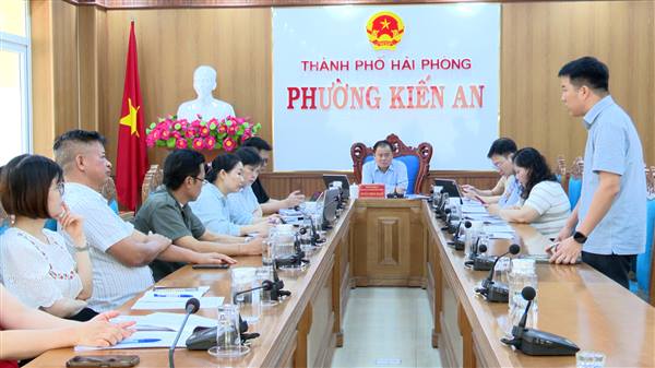 Hội nghị báo cáo chuyển đổi mô hình chợ trên địa bàn phường năm 2026