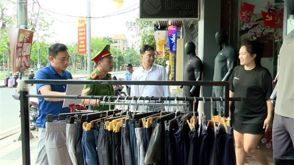 Phường Kiến An ra quân lập lại trật tự đô thị