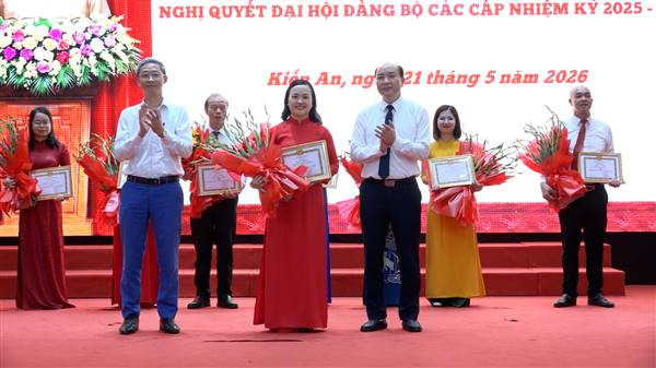 Đảng uỷ phường tổ chức thành công Hội thi Báo cáo viên, Tuyên truyền viên giỏi năm 2026 tuyên truyền Nghị quyết Đại hội XIV của Đảng và Nghị quyết đại hội đảng bộ các cấp nhiệm kỳ 2025 - 2030

