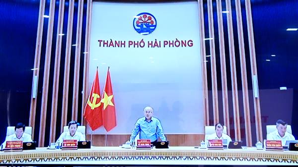 Phường Kiến An tham gia Phiên họp thường kỳ tháng 4/2026 của UBND thành phố đánh giá tình hình thực hiện nhiệm vụ tháng 4, 4 tháng đầu năm 2026, một số nhiệm vụ trọng tâm tháng 5 và các tháng tiếp theo năm 2026