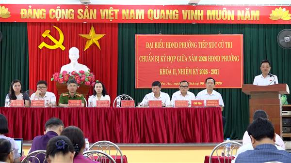 Đại biểu HĐND phường thuộc Tổ đại biểu số 02 tiếp xúc cử tri chuẩn bị kỳ họp giữa năm 2026 HĐND phường khóa II, nhiệm kỳ 2026 - 2031