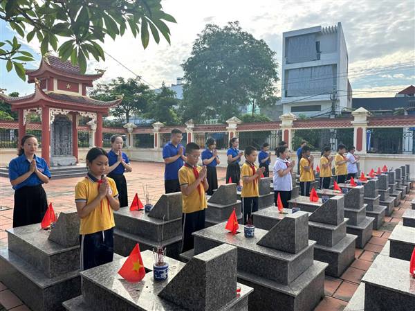 TRƯỜNG TIỂU HỌC QUÁN TRỮ TỔ CHỨC CHUỖI CÁC HOẠT ĐỘNG TRI ÂN NHÂN KỶ NIỆM 79 NĂM NGÀY THƯƠNG BINH - LIỆT SĨ (27/7/1947 – 27/7/2026)