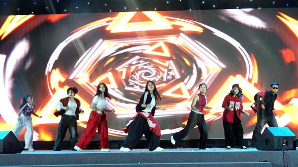 LỄ HỘI BIA KIẾN AN 2026: ĐÊM THỨ TƯ BÙNG NỔ CÙNG CHUNG KẾT WORLD CUP, THU HÚT ĐÔNG ĐẢO NHÂN DÂN VÀ DU KHÁCH