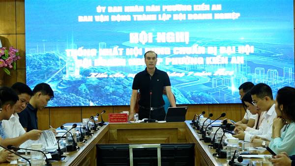 Ban vận động thành lập Hội doanh nghiệp gặp mặt, tiếp xúc các doanh nghiệp thống nhất các nội dung chuẩn bị Đại hội doanh nghiệp phường

