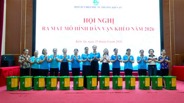 Cán bộ Hội Phụ nữ phường Kiến An và phường Phù Liễn tham gia tập huấn nghiệp vụ công tác Hội năm 2026