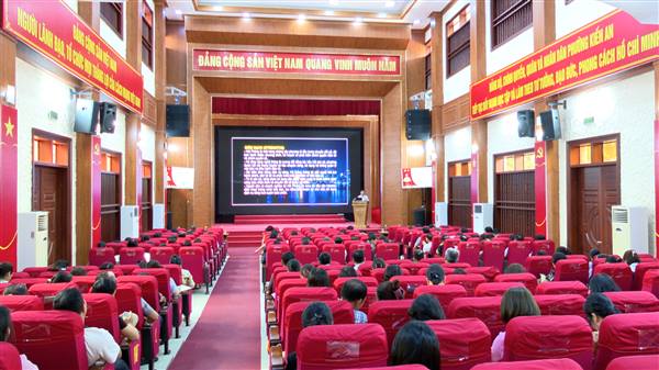Lớp bồi dưỡng kiến thức An ninh phi truyền thống và Quản trị an ninh phi truyền thống năm 2026

