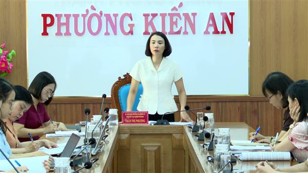Hội nghị nghe báo cáo về công tác triển khai các quỹ vận động năm 2026