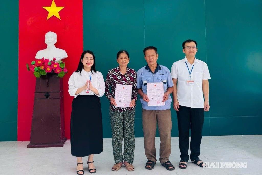 kien-thuy.jpg