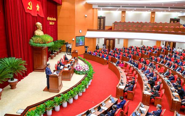 Quy định số 208-QĐ/TW về thi hành Điều lệ Đảng 