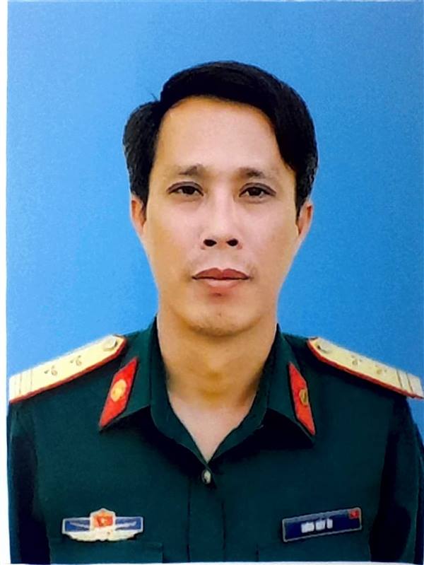 ĐỒNG CHÍ VŨ VĂN HƯNG (CHÍNH TRỊ VIÊN PHÓ BAN CHỈ HUY QUÂN SỰ PHƯỜNG): CHỦ ĐỘNG, TRÁCH NHIỆM TRONG CÔNG TÁC THAM MƯU VÀ XÂY DỰNG LỰC LƯỢNG