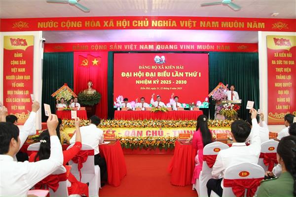 Chiều ngày 21/8, Đảng bộ xã Kiến Hải tổ chức phiên trù bị Đại hội Đại biểu lần thứ Nhất, nhiệm kỳ 2025-2030.