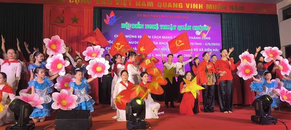 HỘI DIỄN VĂN NGHỆ QUẦN CHÚNG XÃ KIẾN HẢI 