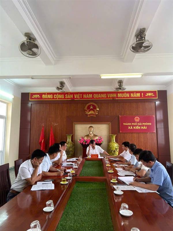 ĐẢNG ỦY XÃ KIẾN HẢI TỔ CHỨC HỘI NGHỊ LÀM VIỆC VỚI BAN QUẢN LÝ DỰ ÁN KHU VỰC KIẾN THỤY
