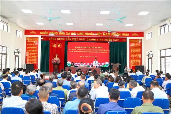 Hội nghị tiếp xúc cử tri với đại biểu HĐND thành phố sau Kỳ họp thứ 29.