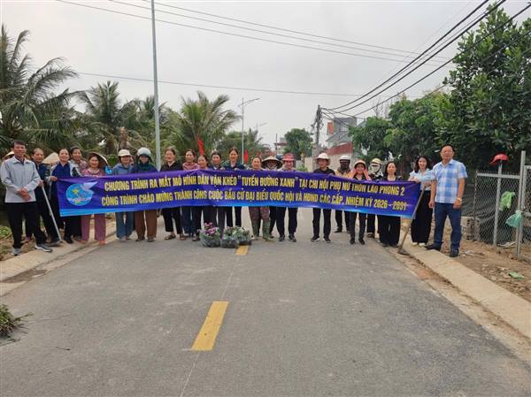 RA MẮT MÔ HÌNH “DÂN VẬN KHÉO” – TUYẾN ĐƯỜNG XANH, TUYẾN ĐƯỜNG HOA XÃ KIẾN HẢI