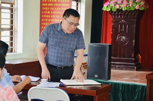 CÁC CHI BỘ TRỰC THUỘC ĐẢNG BỘ XÃ KIẾN HẢI TỔ CHỨC SINH HOẠT CHI BỘ ĐỊNH KỲ THÁNG 5/2026
