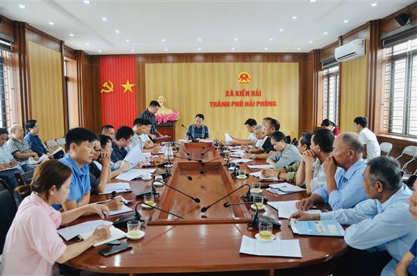 Ủy ban nhân dân xã Kiến Hải tổ chức Hội nghị triển khai thực hiện công tác đo đạc, lập bản đồ địa chính, lập hồ sơ địa chính và hoàn thiện cơ sở dữ liệu đất đai trên địa bàn xã.