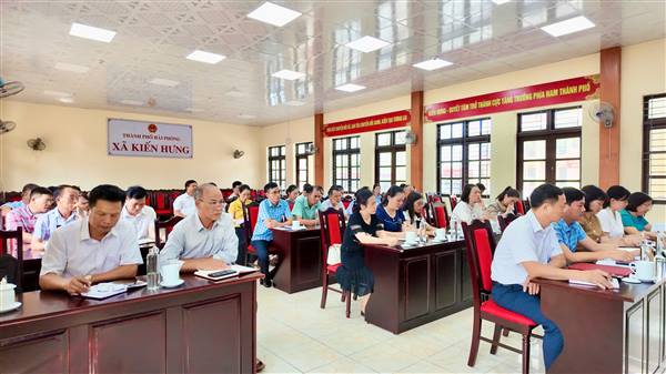 Thường trực Đảng ủy xã Kiến Hưng tổ chức Hội nghị triển khai một số nhiệm vụ trọng tâm hưởng ứng Cuộc thi Chính luận về bảo vệ nền tảng tư tưởng của Đảng năm 2026