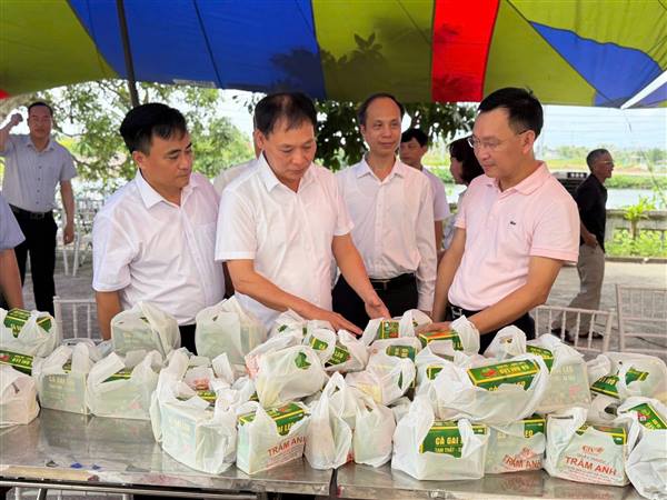 XÃ KIẾN HƯNG TỔ CHỨC KHÁM SỨC KHỎE ĐỊNH KỲ, SÀNG LỌC BỆNH CHO NGƯỜI CAO TUỔI NĂM 2026