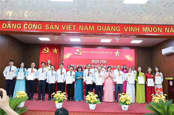 Hội thi Báo cáo viên, Tuyên truyền viên giỏi xã Kiến Hưng năm 2026