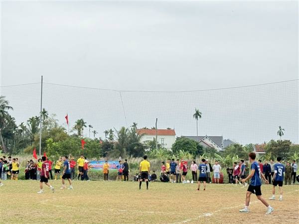 Trận chung kết Giải Bóng đá thanh niên mừng Đảng, mừng xuân 2026 xã Kiến Minh