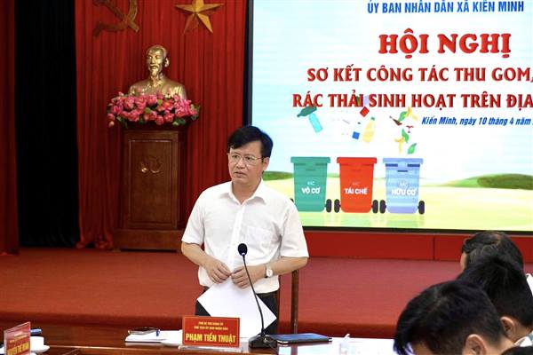 UBND xã Kiến Minh tổ chức Hội nghị sơ kết công tác thu gom, xử lý rác thải sinh hoạt trên địa bàn xã.