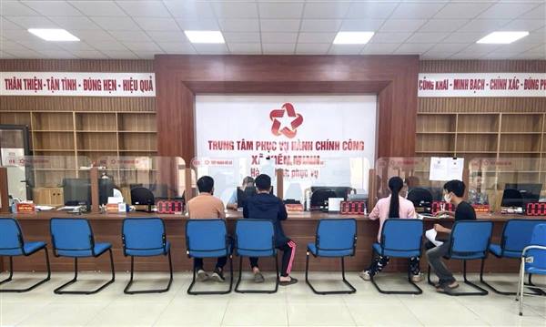 Trong tháng 04/2026, Trung tâm Phục vụ hành chính công đã tham mưu với Uỷ ban nhân dân xã các văn bản chỉ đạo thực hiện việc tiếp nhận và giải quyết thủ tục hành chính trên các hệ thống thông tin giải quyết thủ tục hành chính của thành phố