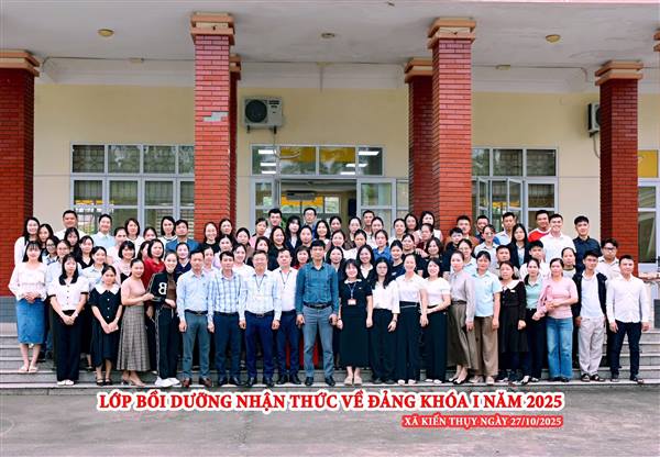 Bế giảng Lớp bồi dưỡng nhận thức về Đảng khóa I năm 2025