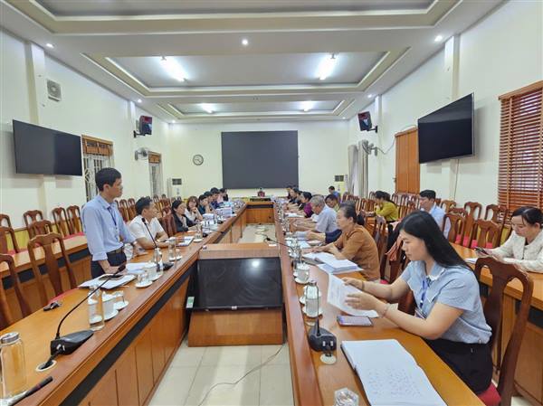 Tổ công tác bầu cử họp thống nhất một số nội dung 

về công tác bầu cử Trưởng thôn nhiệm kỳ 2025-2028 